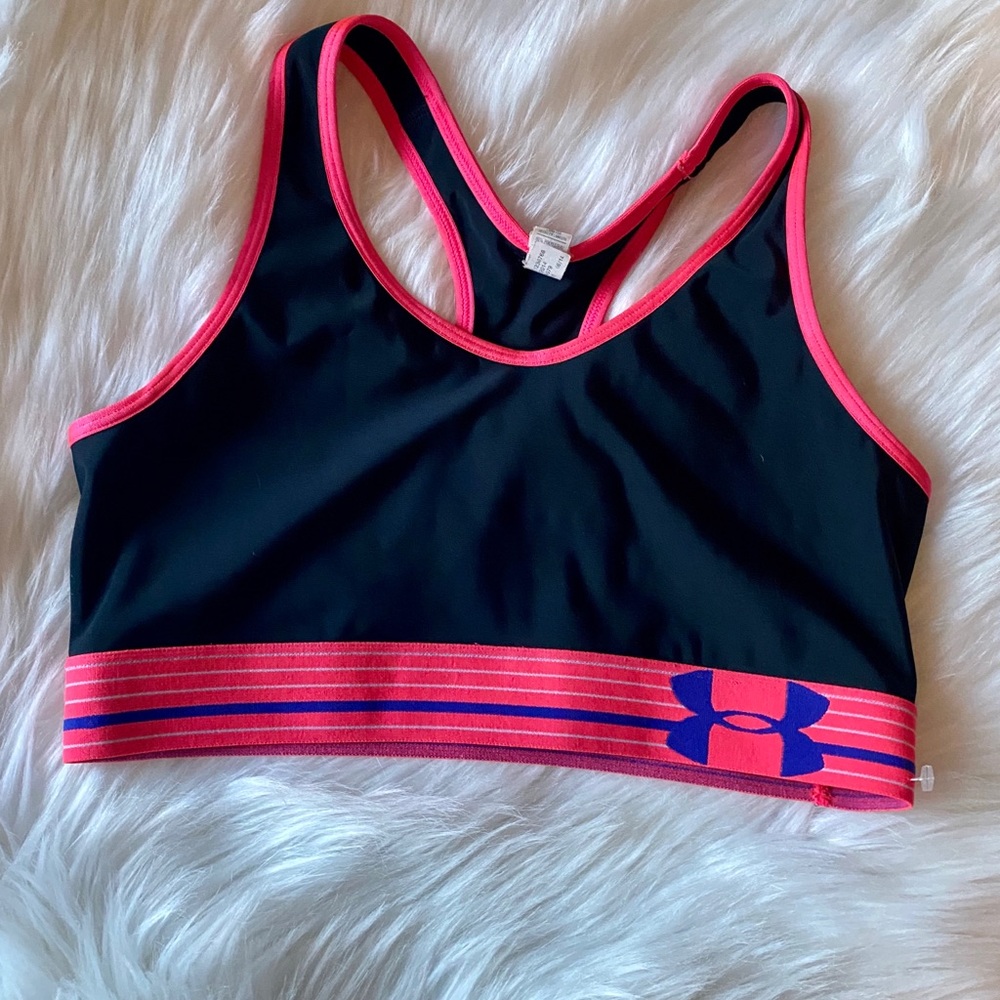 *SOLD*Under Armour Sports  Bra - Picture 2 of 6